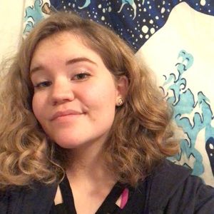 Meet your Posher, Veronica